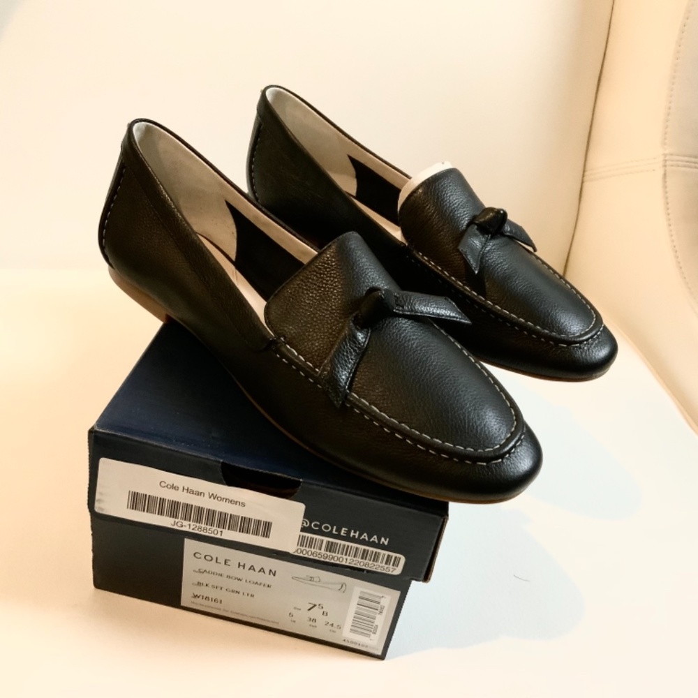 Cole Haan Caddie Bow Loafer Black Leather Flats - Picture 14 of 14